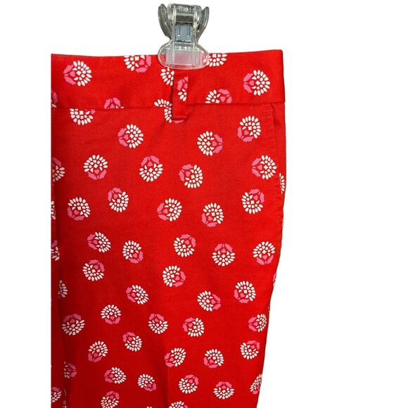 Lands' End Womens‎ Size 8 Red Floral Mid-Rise Straight Leg Capri Pants - Picture 3 of 7